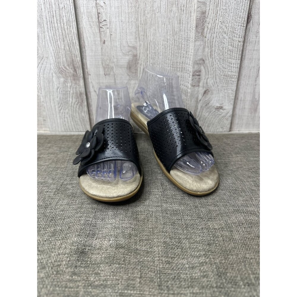 Womens Black Slide On Sandals Size 7 With Flower Rhinestone Detail Open Toe